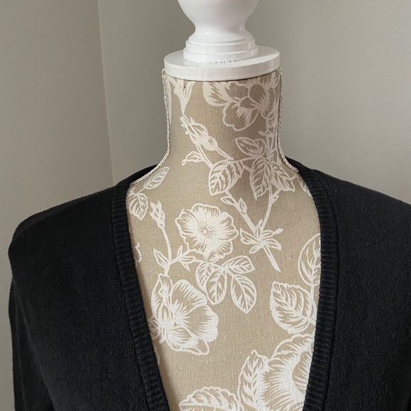 Isabella Bird Black Tie Front Cardigan - Picture 4 of 7